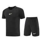 Nike Herren Set Trikot und Shorts