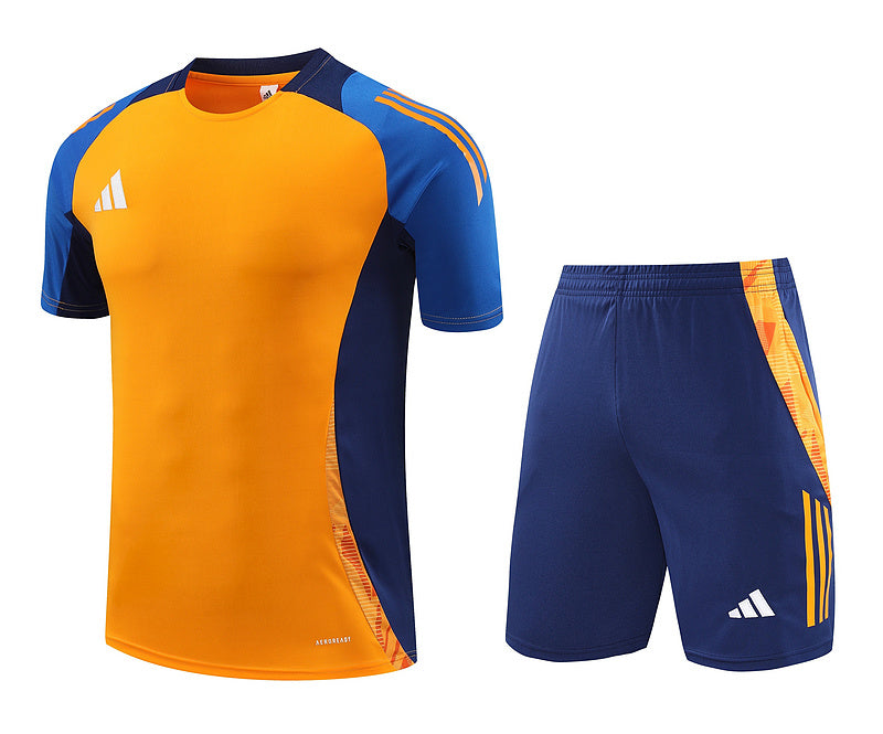 Adidas Herren-Set Trikot und Shorts