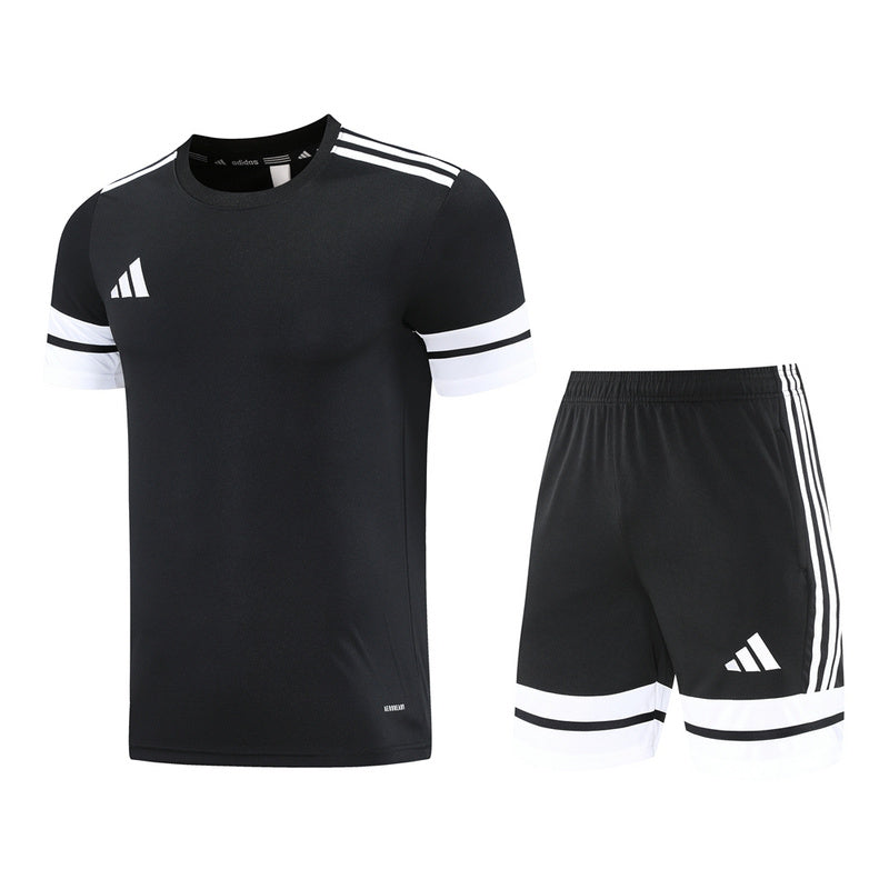 Adidas Herren Set Trikot und Shorts