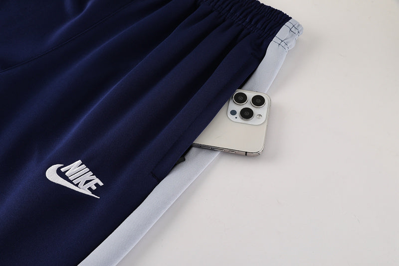 Nike Trainingsanzug Jacke und Hose Herren