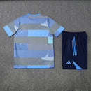 Real Madrid Madrid Trainingsset 25/26 Trikot und Shorts