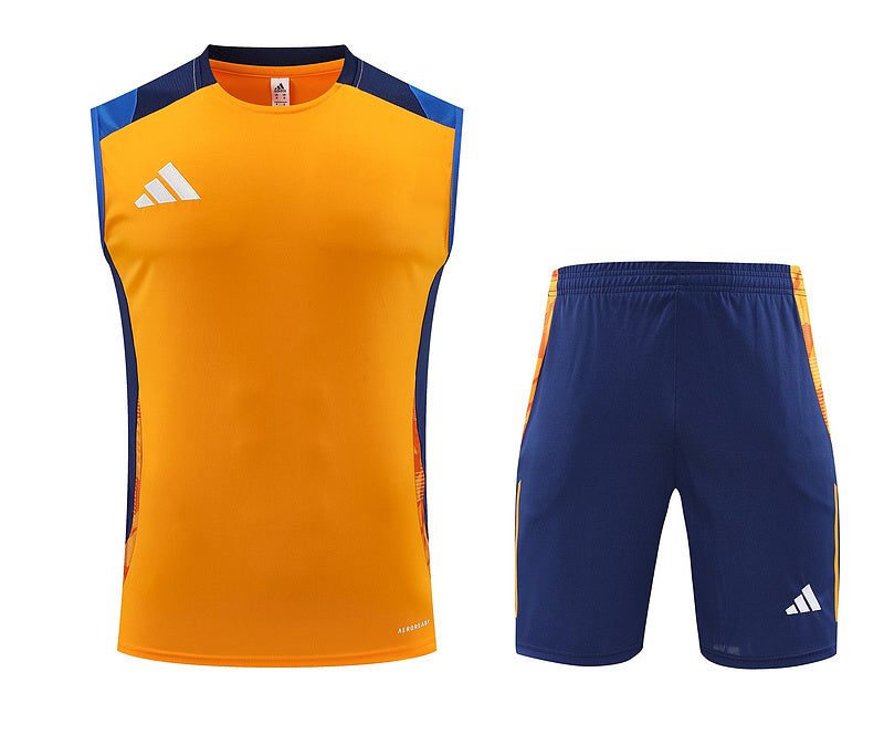 Adidas Herren-Set Trikot und Shorts