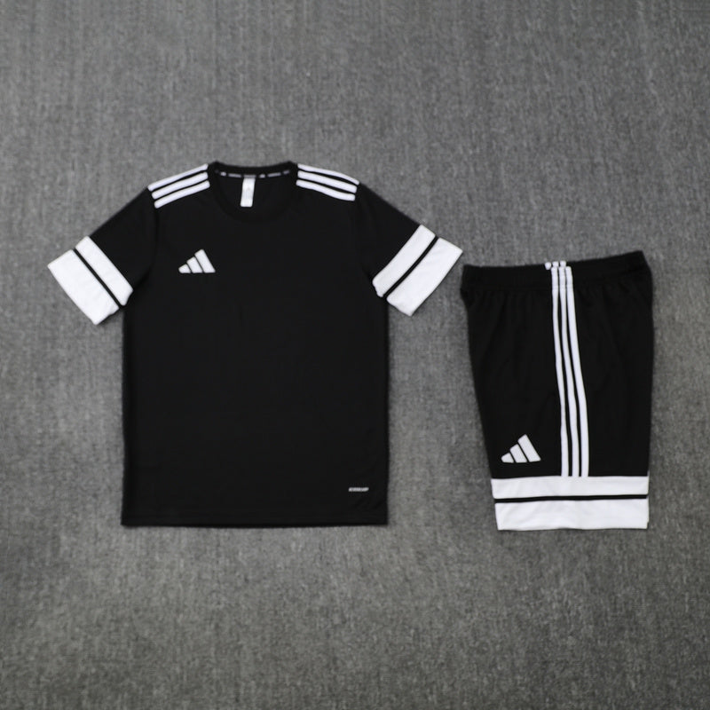 Adidas Herren Set Trikot und Shorts