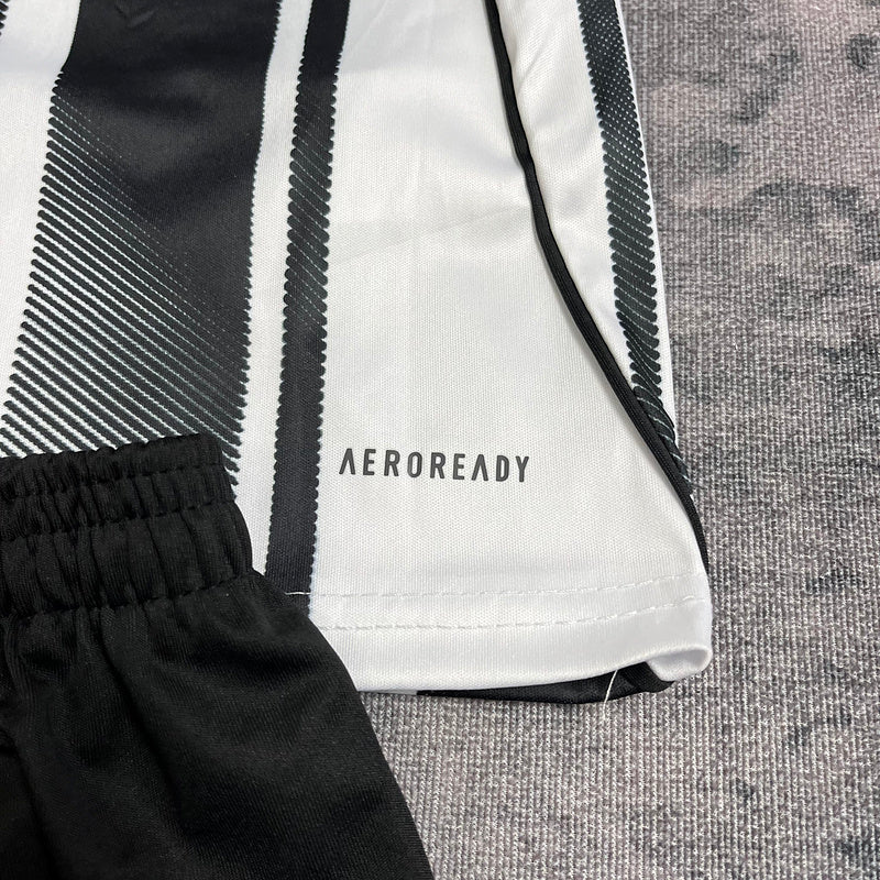 Kinder-Set Juventus Heimtrikot 25/26