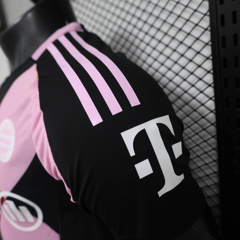 Bayern München Trainingsshirt 25/26 Herren Spieler-Version