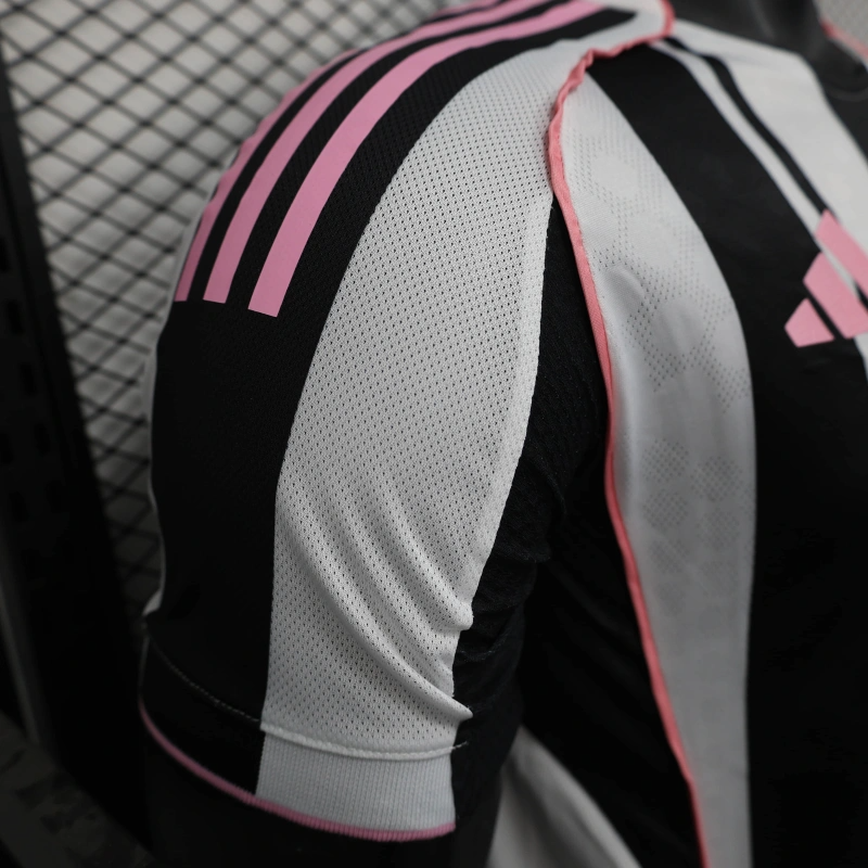 Juventus Heimtrikot 25/26 Herren Spieler-Version