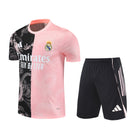 Real Madrid Madrid Trainingsset 25/26 Trikot und Shorts