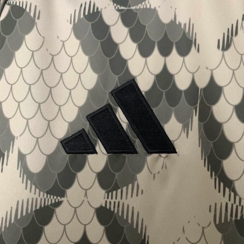 Bayern München Polo Limitierte Edition 25/26 Herren Fan-Version