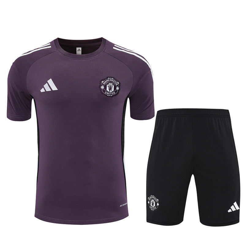 Manchester United Trainingsset 25/26 Trikot und Shorts