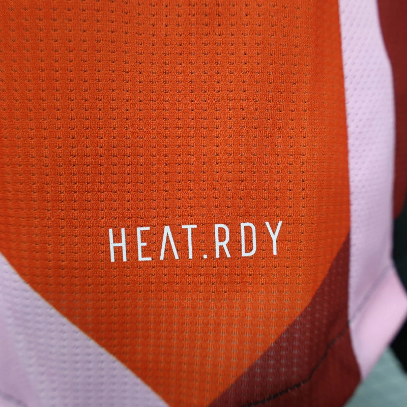 Bayern München Trainingsshirt 25/26 Herren Spieler-Version