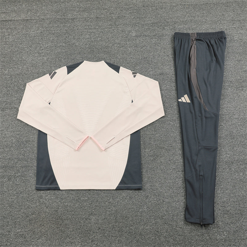 Real Madrid Trainingsanzug 24/25 Herren Jacke und Hose