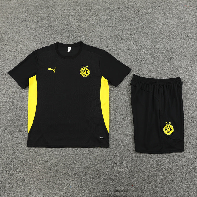 Borussia Dortmund Trainingsset 24/25 Trikot und Shorts