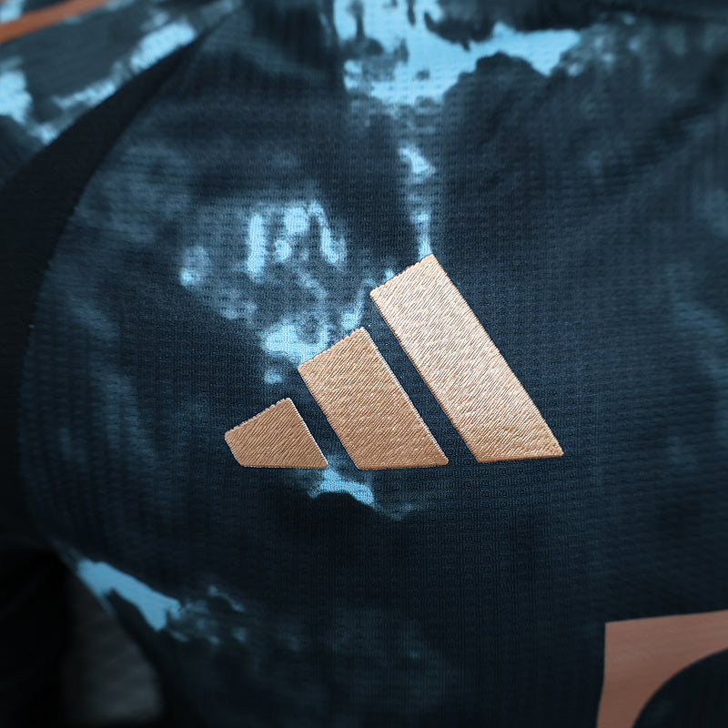 Bayern München Auswärtstrikot 24/25 Herren Spieltrikot