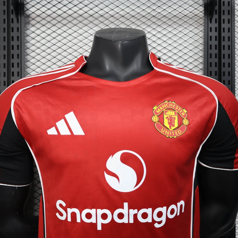 Manchester United Heimtrikot 25/26 Herren Spieler-Version