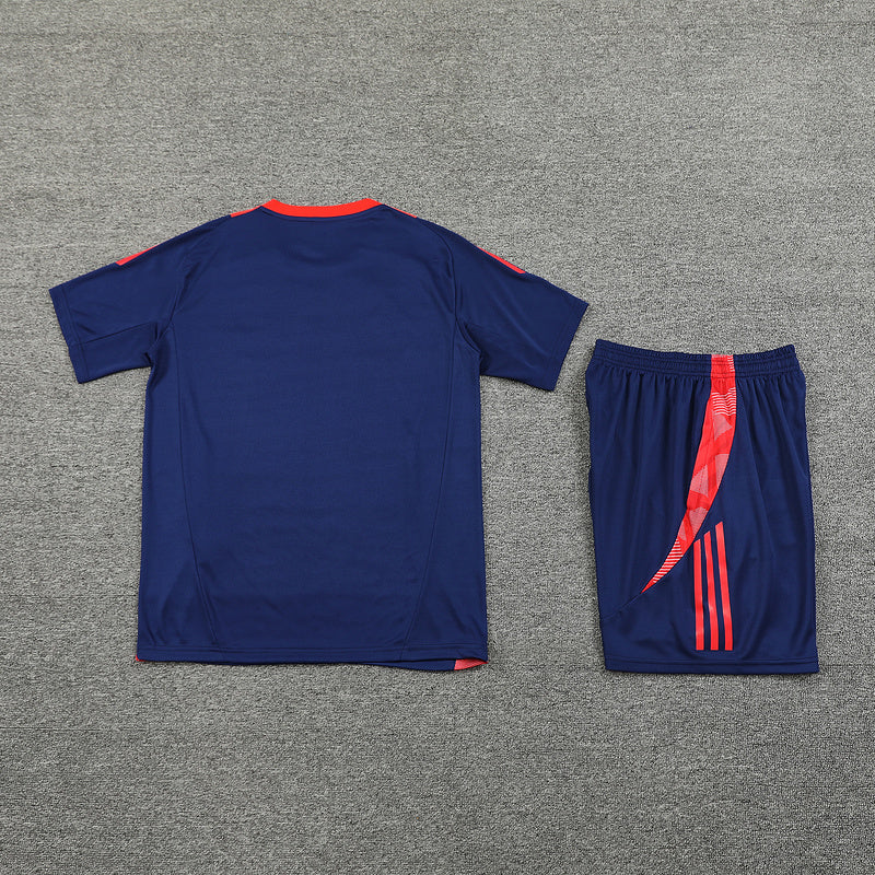 Adidas Herren-Set Trikot und Shorts