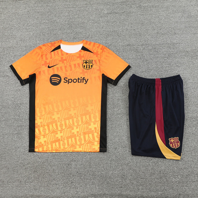 Barcelona Trainingsset 24/25 Trikot und Shorts