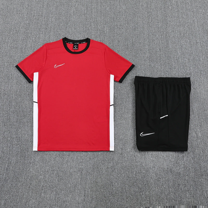 Nike Set Herren Trikot und Shorts