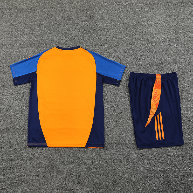 Adidas Herren-Set Trikot und Shorts