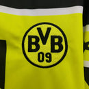 Borussia Dortmund Retro Heimtrikot 1996 1997 neon-gelb 1.1 Premium Qualität Shop des Spielers BVB Vintage Jersey Champions League Sieger 1997, BVB Retro Trikot, Dortmund 96/97 Heimtrikot, BVB Neon Trikot, Dortmund Vintage Jersey kaufen, Borussia Dortmund Klassiker, 1.1 Qualität Retro, Die Continentale Trikot, BVB CL Sieger Trikot, Fußballtrikot 90er Jahre gelb.