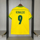 Brasilien Heimtrikot 1998 1999 Herren gelb Retro Fan-Version 1.1 Premium Qualität Shop des Spielers Ronaldo R9 Vintage Jersey, Brasilien Retro Trikot, Brazil 1998 Jersey, Ronaldo R9 Trikot, Brasilien Trikot gelb vintage, 1.1 Qualität Retro, Klassische Fußballtrikots, Seleção Fanshop, WM 1998 Brasilien Outfit.