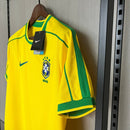 Brasilien Heimtrikot 1998 1999 Herren gelb Retro Fan-Version 1.1 Premium Qualität Shop des Spielers Ronaldo R9 Vintage Jersey, Brasilien Retro Trikot, Brazil 1998 Jersey, Ronaldo R9 Trikot, Brasilien Trikot gelb vintage, 1.1 Qualität Retro, Klassische Fußballtrikots, Seleção Fanshop, WM 1998 Brasilien Outfit.
