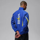 Shop des Spielers, Brasilien Jacke Jordan, Brasilien Jordan Blau, Brasilien 26/27, CBF Jordan Kollektion, Brasilien Trainingsjacke, Brasilien Fanartikel, Fußball Jacke Brasilien, Jordan Sportswear Brasilien, Brasilien Lifestyle, Herren Sportjacke Brasilien, Jogo Bonito Style.