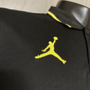 Shop des Spielers, Brasilien Polo Jordan, Jordan Brand Brasilien 2026, Brasilien Polo schwarz, Fan-Version Jordan, Brasilien Herren Polo, Brasilien Streetwear, Jordan x Brasilien Kollektion, Fußball Fan-Artikel, Brasilien Trikot Lifestyle, limitierte Edition Jordan, Brasilien Fan-Shop Deutschland.