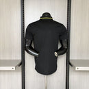 Shop des Spielers, Brasilien Polo Jordan, Jordan Brand Brasilien 2026, Brasilien Polo schwarz, Fan-Version Jordan, Brasilien Herren Polo, Brasilien Streetwear, Jordan x Brasilien Kollektion, Fußball Fan-Artikel, Brasilien Trikot Lifestyle, limitierte Edition Jordan, Brasilien Fan-Shop Deutschland.