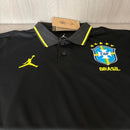 Shop des Spielers, Brasilien Polo Jordan, Jordan Brand Brasilien 2026, Brasilien Polo schwarz, Fan-Version Jordan, Brasilien Herren Polo, Brasilien Streetwear, Jordan x Brasilien Kollektion, Fußball Fan-Artikel, Brasilien Trikot Lifestyle, limitierte Edition Jordan, Brasilien Fan-Shop Deutschland.