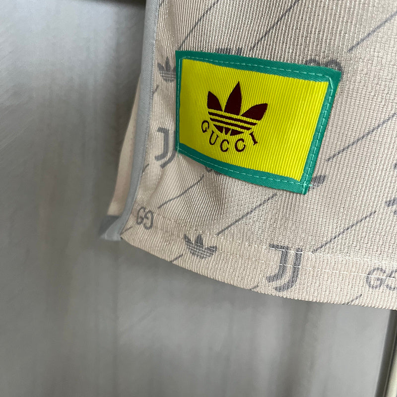 Juventus Limitierte Edition Gucci 24/25 Herren Spieler-Version Beige