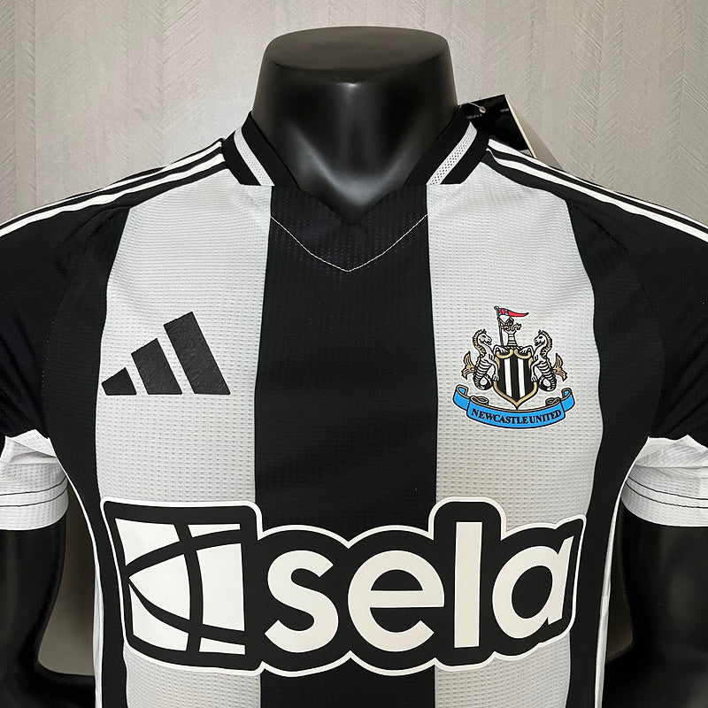 Newcastle Heimtrikot 24/25 Herren Spieler-Version