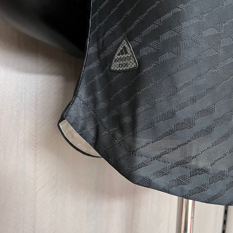 Real Madrid Y-3 Heimtrikot 24/25 Herren Spieler-Version Schwarz