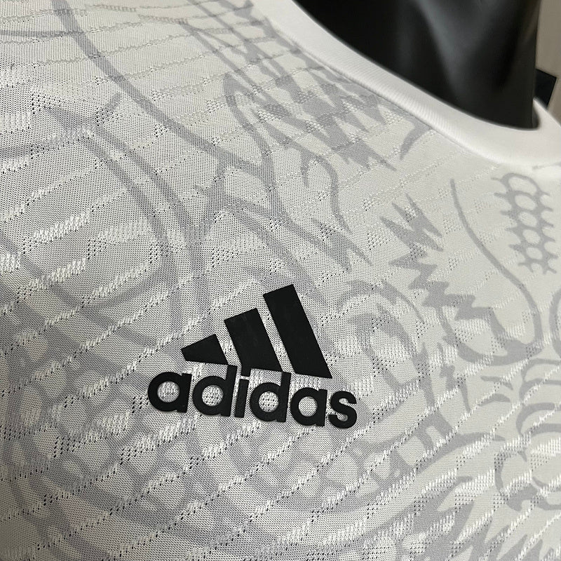 Real Madrid Spezialedition Heimtrikot 24/25 Herren Spieler-Version