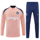 Shop des Spielers, Chelsea Trainingsanzug 25/26, Chelsea Jacke Salm, Chelsea Hose Blau, Chelsea Training-Set, Blues Kollektion 2026, Trainingsanzug Herren Chelsea, Chelsea Fan-Shop, Fußball Trainingsanzug Salm, Chelsea Sportbekleidung, Trainingsanzug 2025, Fußball-Fanartikel.