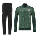 Shop des Spielers, Chelsea Trainingsanzug, Chelsea 25/26, Chelsea Trainingsanzug Grün Schwarz, Chelsea Trainingsjacke Grün, Chelsea Hose Schwarz, Chelsea Sport-Set, Trainingsanzug Herren Grün, Chelsea 2026, Fußball Trainingsset, Chelsea Fan-Version, Trainingskleidung Chelsea, Chelsea Shop, Blues London.