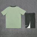 Chelsea FC Trainingsset 2025 2026 Herren graues Trikot graue Shorts 1.1 Premium Qualität Shop des Spielers Chelsea Workout Gear Grey, Chelsea Trainingsset 2025 grau, Chelsea Trikot grau, CFC Shorts grau, Chelsea FC Trikot 25/26, Fußball Trainingsset Herren grau, 1.1 Qualität Chelsea, London Fußball Training, Chelsea Fanshop Deutschland, Fußball Set grau Chelsea.