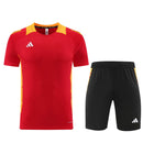 Adidas Set Herren Trikot und Shorts