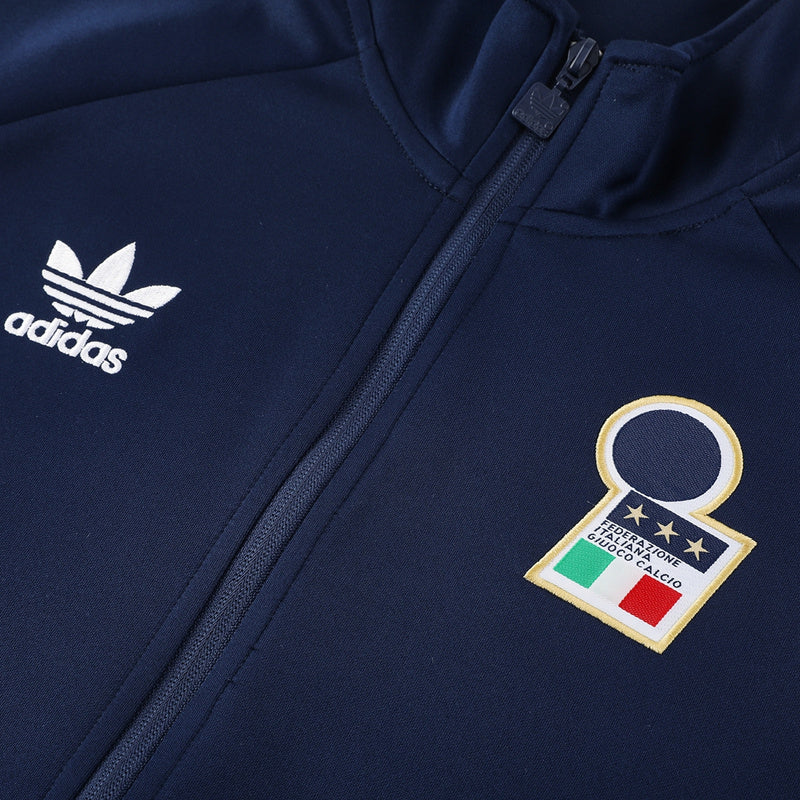 Chándal Italia, Chándal Adidas Italia, Chándal de fútbol Italia, Chándal Italia retro, Ropa deportiva Italia, Chándal Adidas Climalite, Ropa deportiva Adidas Italia, Chándal Italia 2025, Chándal Italia fútbol, Chándal Adidas para entrenar, Chándal Italia para deporte, Chándal Adidas Italia azul marino, Chándal Italia estilo retro, Chándal Italia Nike.
