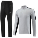 Herren-Trainingsanzug mit Jacke und Hose von Nike
