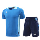 Adidas Set Herren Trikot und Shorts
