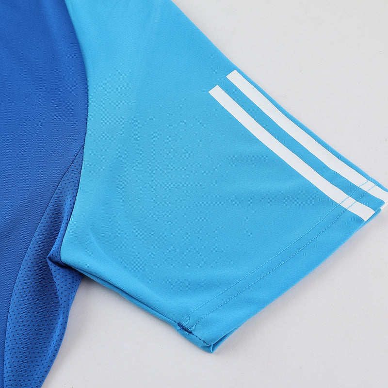 Adidas Set Herren Trikot und Shorts