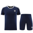 Adidas Set Herren Trikot und Shorts