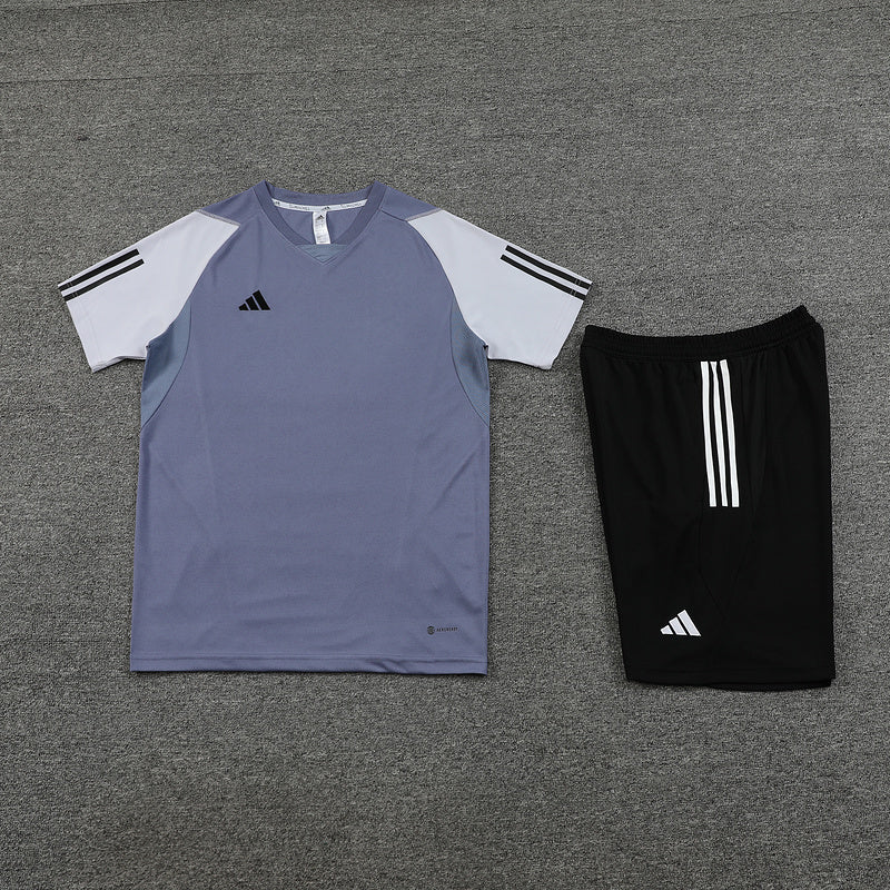Adidas Set Herren Trikot und Shorts