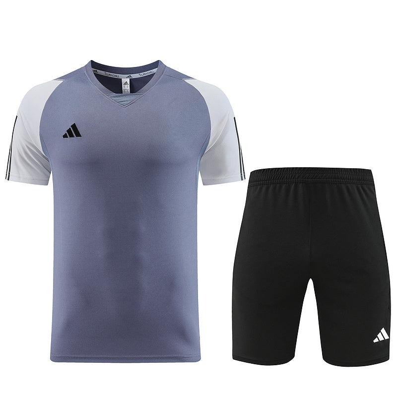 Adidas Set Herren Trikot und Shorts