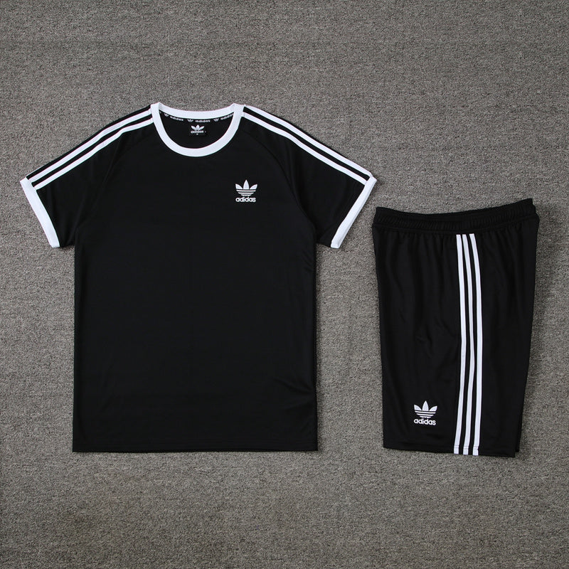 Adidas Set Herren Trikot und Shorts