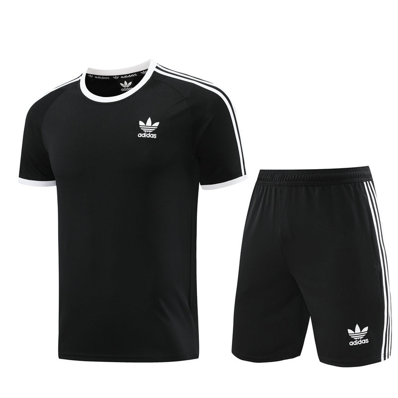 Adidas Set Herren Trikot und Shorts