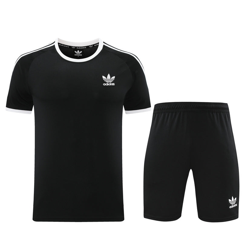 Adidas Set Herren Trikot und Shorts