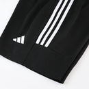 Adidas Set Herren Trikot und Shorts