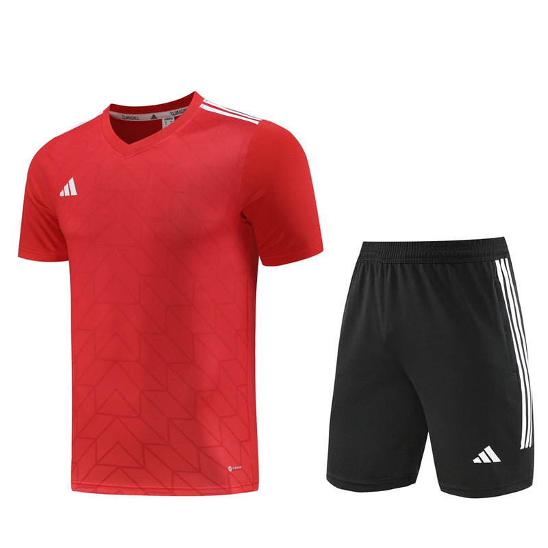 Adidas Set Herren Trikot und Shorts