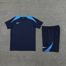 Nike Set Herren Trikot und Shorts